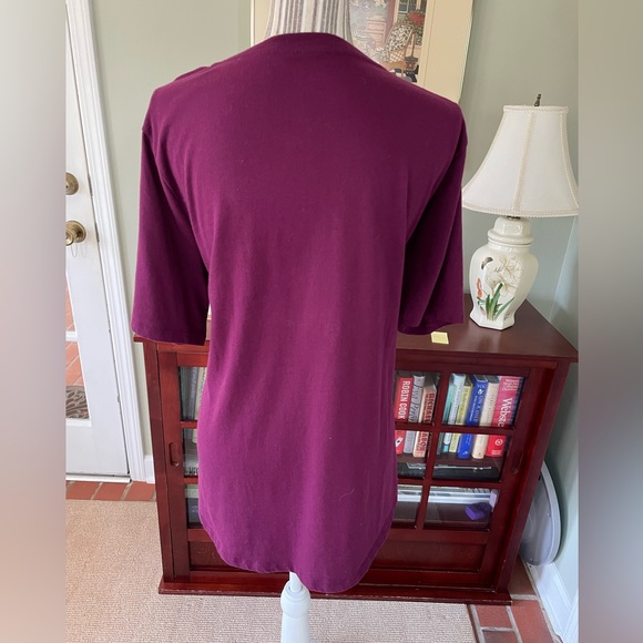 TERRA SKY V neck tee - Picture 2 of 8